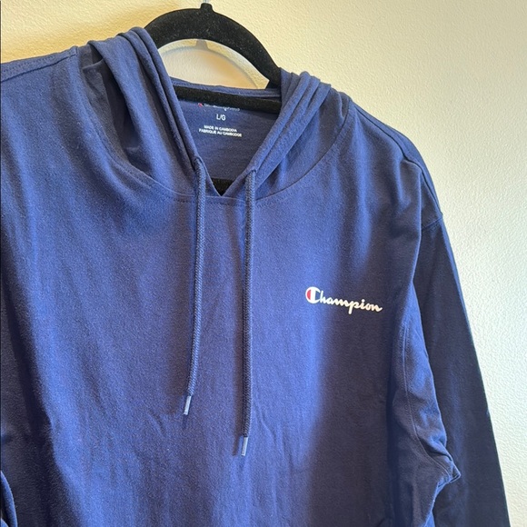 Champion Men's Navy Blue Hoodie Sweater - Picture 3 of 6